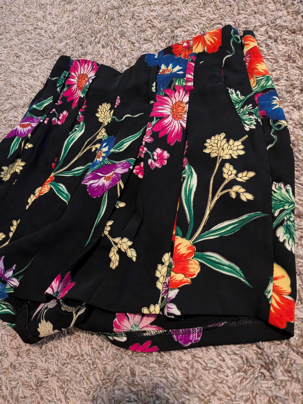 Express Black Floral Paperbag Waist Shorts - Picture 9 of 10